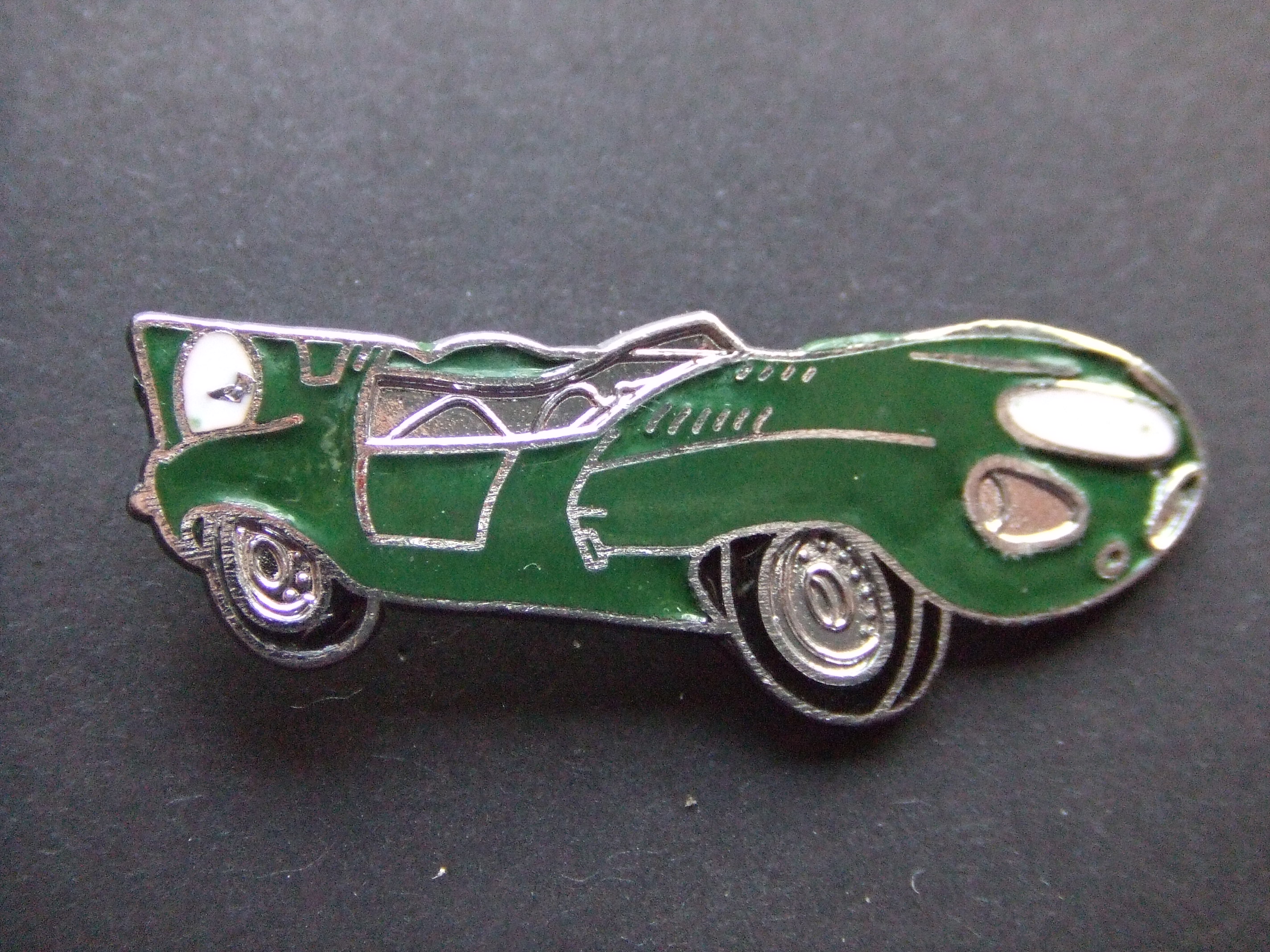 Jaguar D- Type raceauto met straight-XK motor design, groen